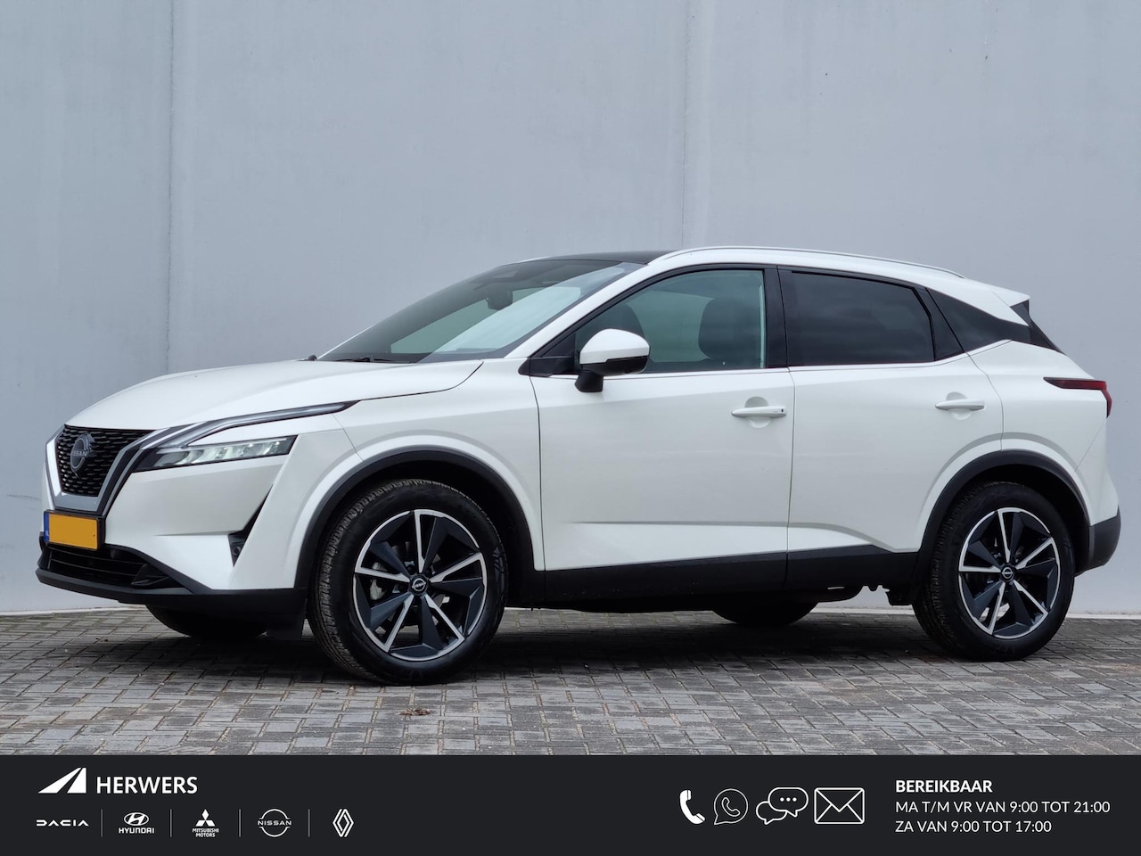 Nissan Qashqai - 1.3 MHEV Xtronic Tekna / Trekhaak ( 1.800 kg ) / All season banden / Panoramadak / Cold pa - AutoWereld.nl