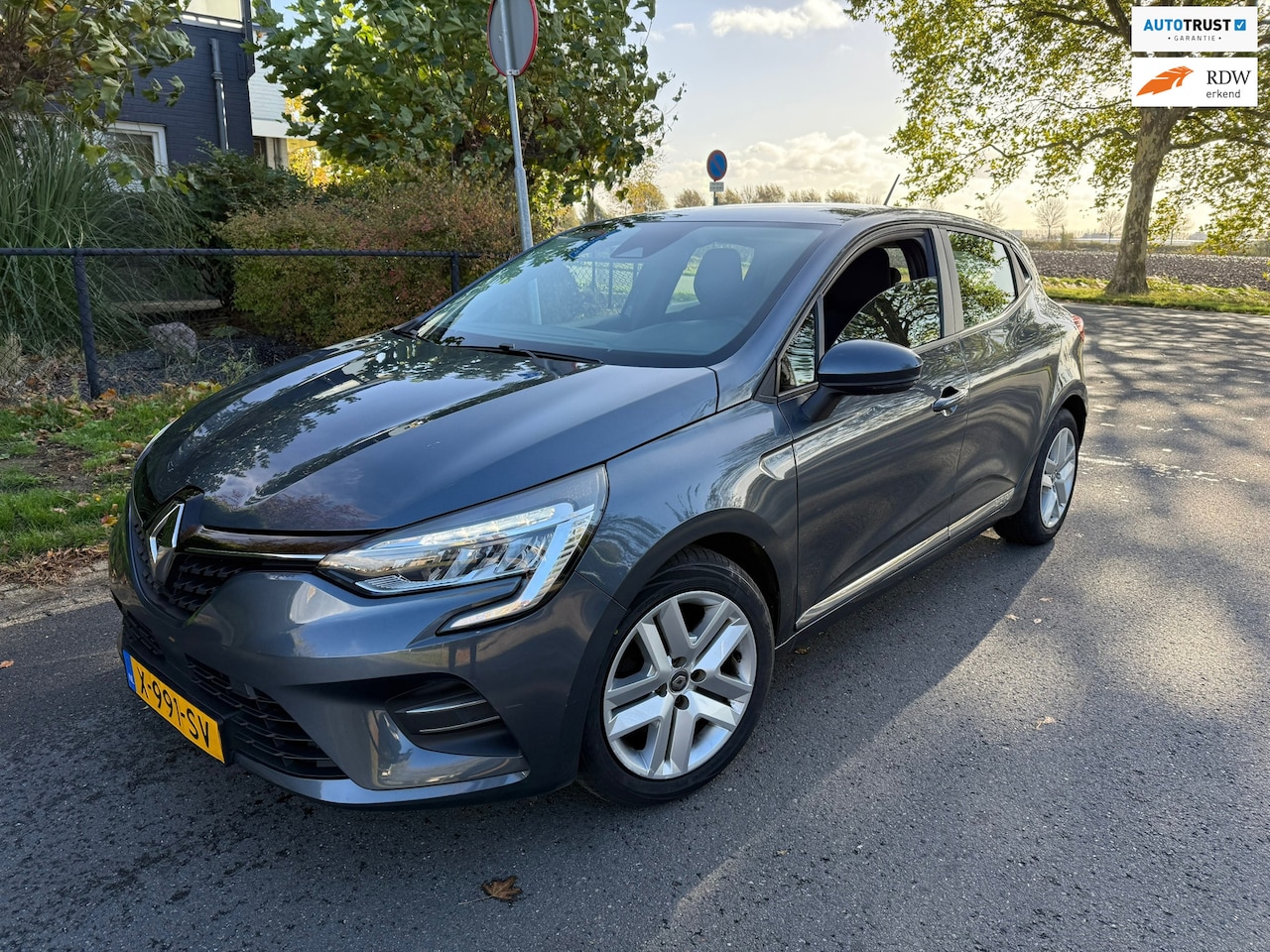 Renault Clio - 1.0 TCe Zen CLIMA/CRUISE/NAVI - AutoWereld.nl