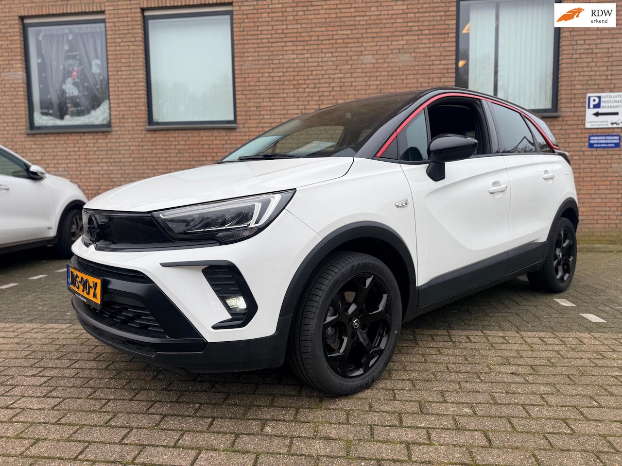 Opel Crossland - 1.2 Turbo GS * Led verlichting * 17 inch LMV * - AutoWereld.nl