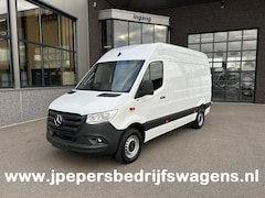 Mercedes-Benz Sprinter - 317 CDI L2 H2 Pro Facelift / MBUX / Camera / Geveerde stoel / Cruise control / Airco / 270