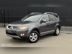 Mitsubishi Outlander - 2.4 Special Edition |ACC|TREKHK|AC|PDC