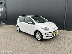 Volkswagen Up! - high up Parelmoer wit cruise, pdc, orgi NL