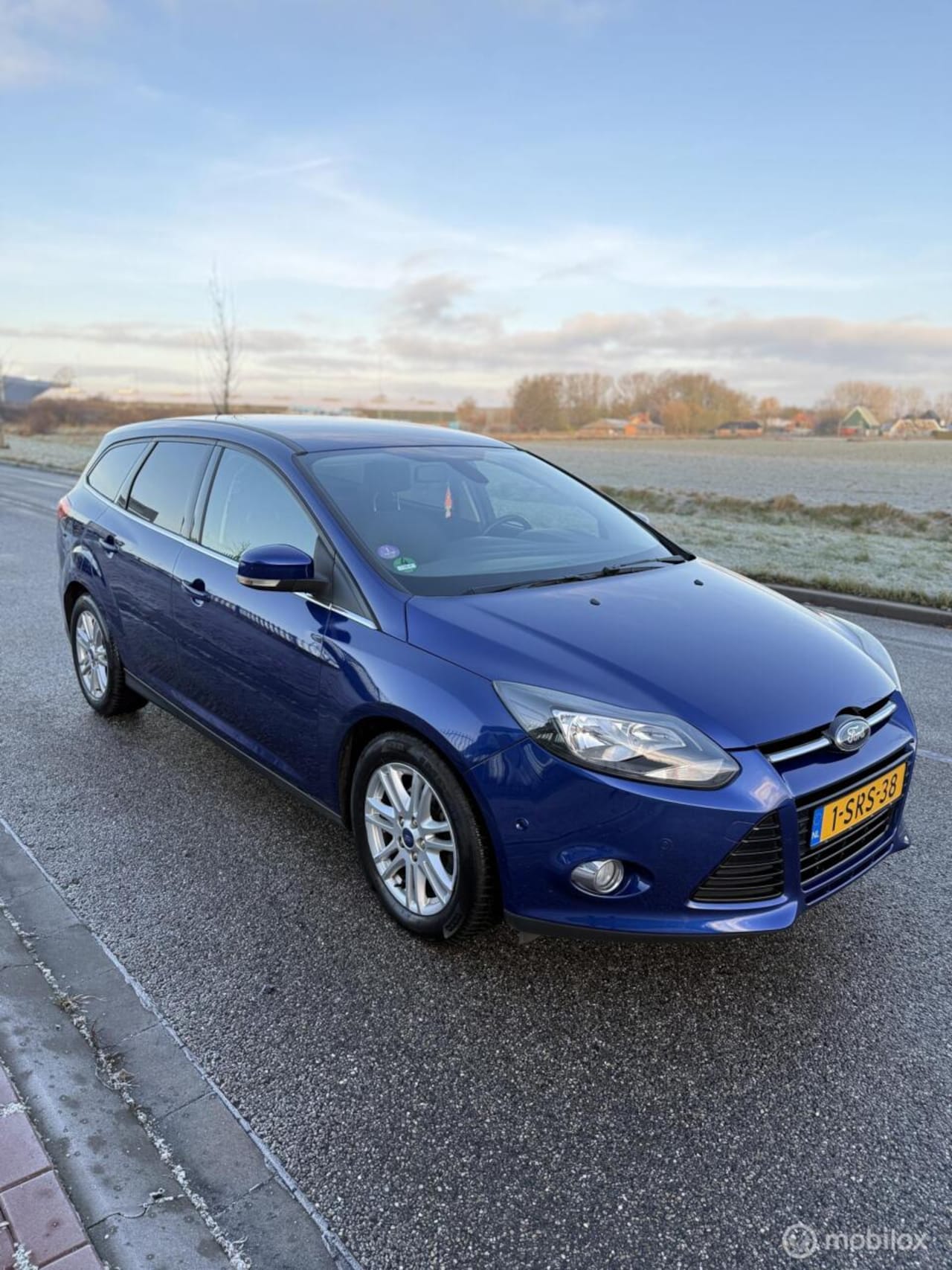 Ford Focus Wagon - 1.0 EcoBoost Titanium 1.0 EcoBoost Titanium - AutoWereld.nl