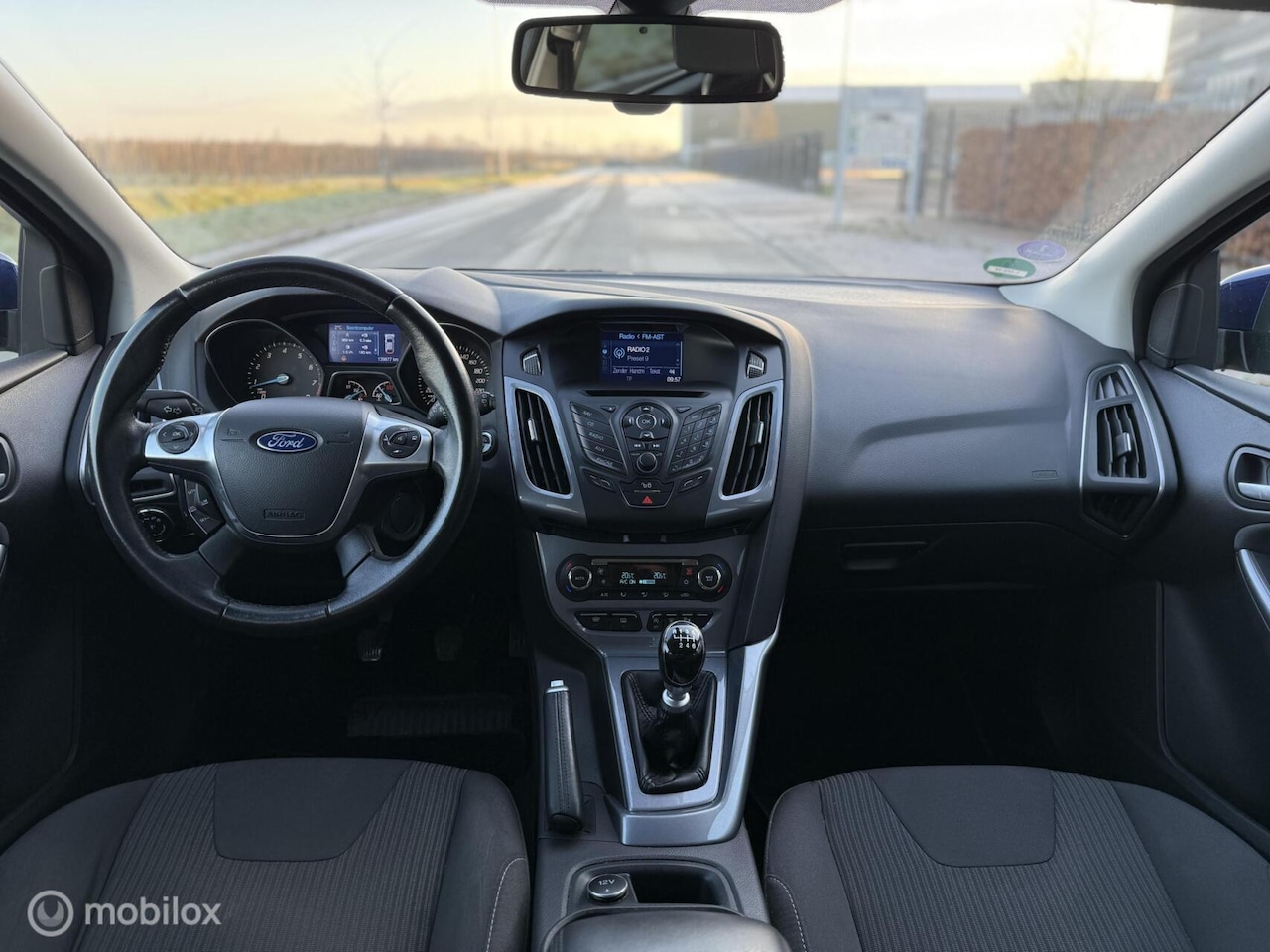 Ford Focus Wagon - 1.0 EcoBoost Titanium 1.0 EcoBoost Titanium - AutoWereld.nl