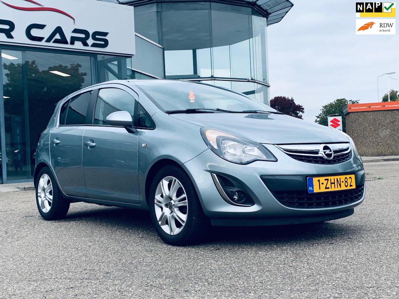Opel Corsa - 1.2-16V BlitZ 1.2-16V BlitZ, Cruise Control, Stoel en Stuurverwarming, Airco, NAP - AutoWereld.nl
