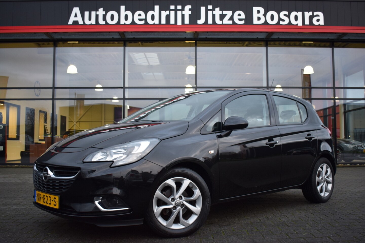 Opel Corsa - 1.4 Online Edition Airco | Carplay | Sportstoelen | 16 Inch LMV | Isofix - AutoWereld.nl