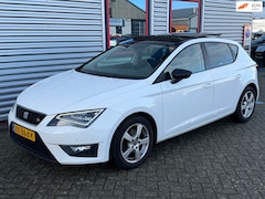 SEAT Leon - 2.0 TDI FR DSG Panoramadak Leder Navi