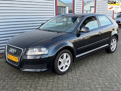 Audi A3 - 1.6 TDI Attraction Pro Line