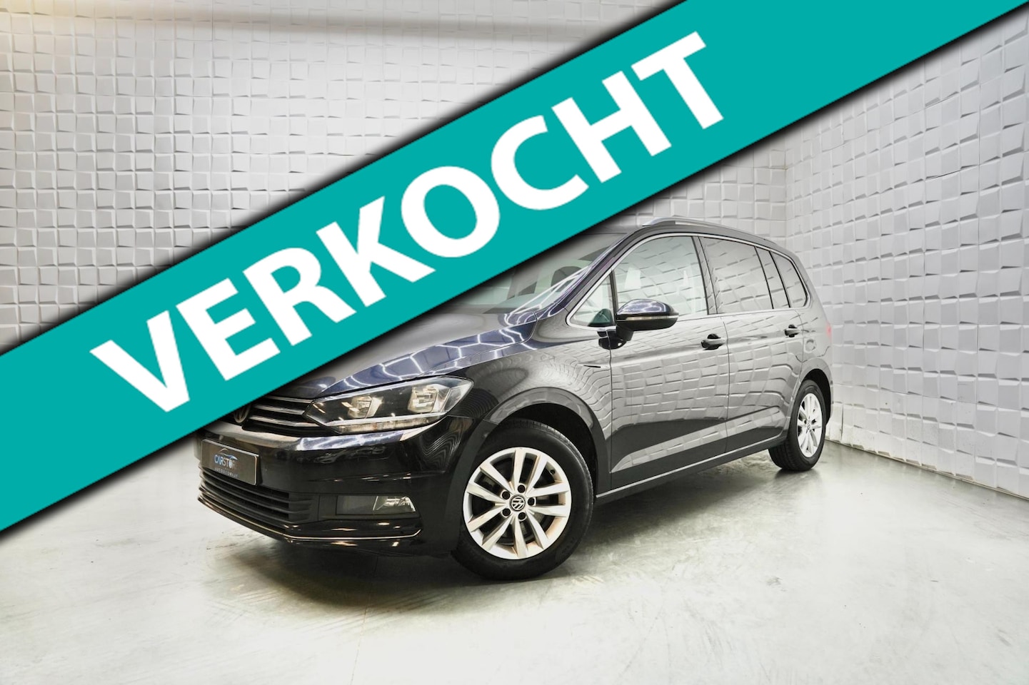 Volkswagen Touran - 1.4 TSI Highline 7 PERSOONS PDC TREKHAAK - AutoWereld.nl