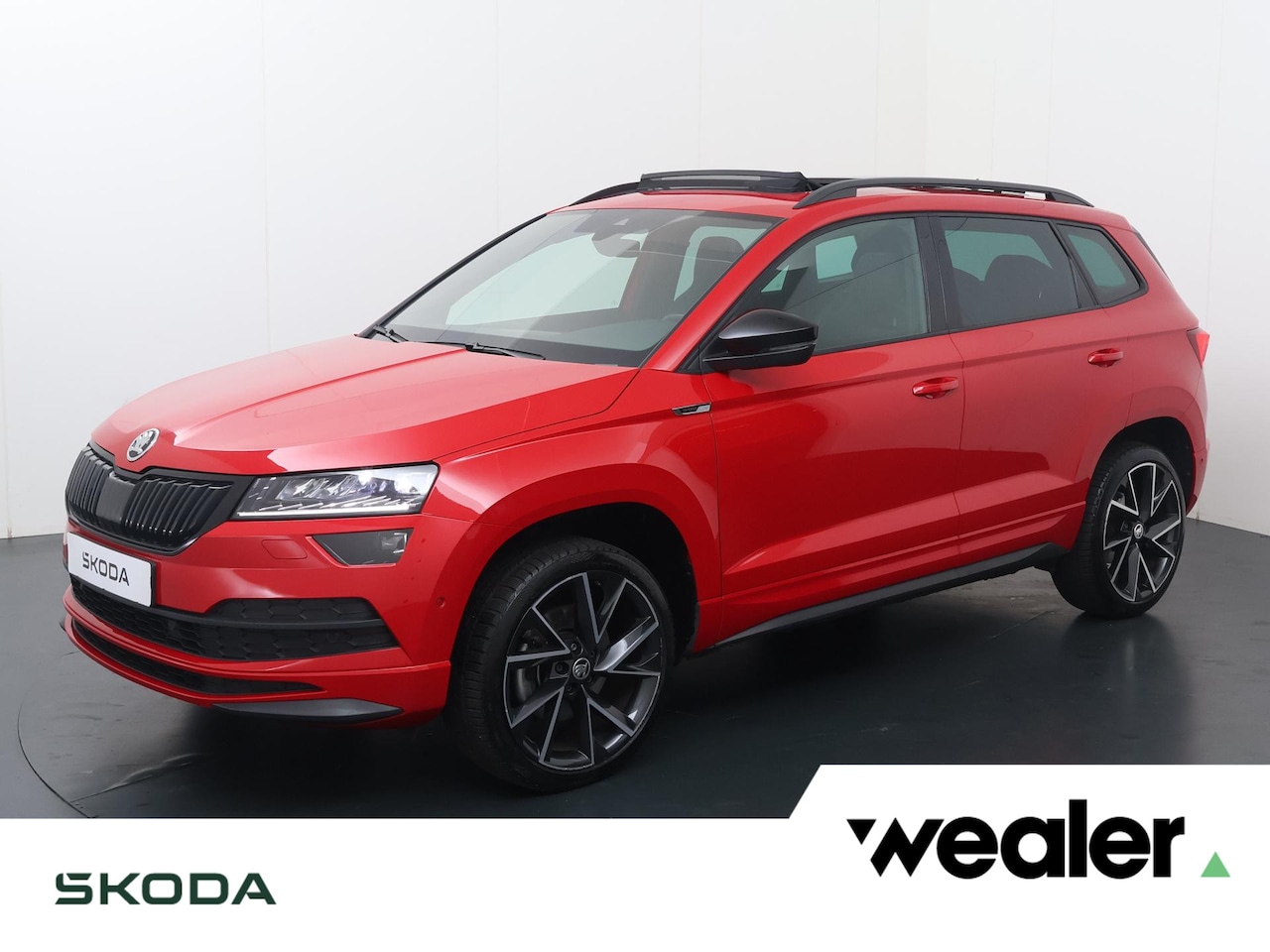 Skoda Karoq - 1.5 TSI ACT Sportline Business | 150 PK | Automaat | Trekhaak wegklapbaar | Panoramadak | - AutoWereld.nl