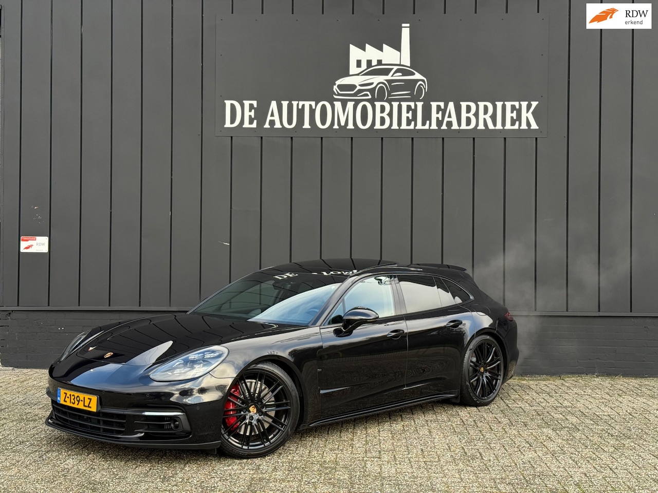 Porsche Panamera Sport Turismo - Porsche Panamera Sport Turismo 2.9 4 E-Hybrid Softclose Sportuitlaat Bose - AutoWereld.nl
