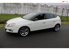 Lancia Delta - 1.4-16V Gold