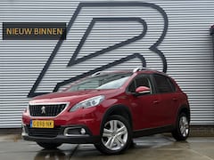 Peugeot 2008 - 1.2 PureTech Signature Navi, Apple Carplay, Airco, Cruise, Trekhaak, PDC, Distributie riem