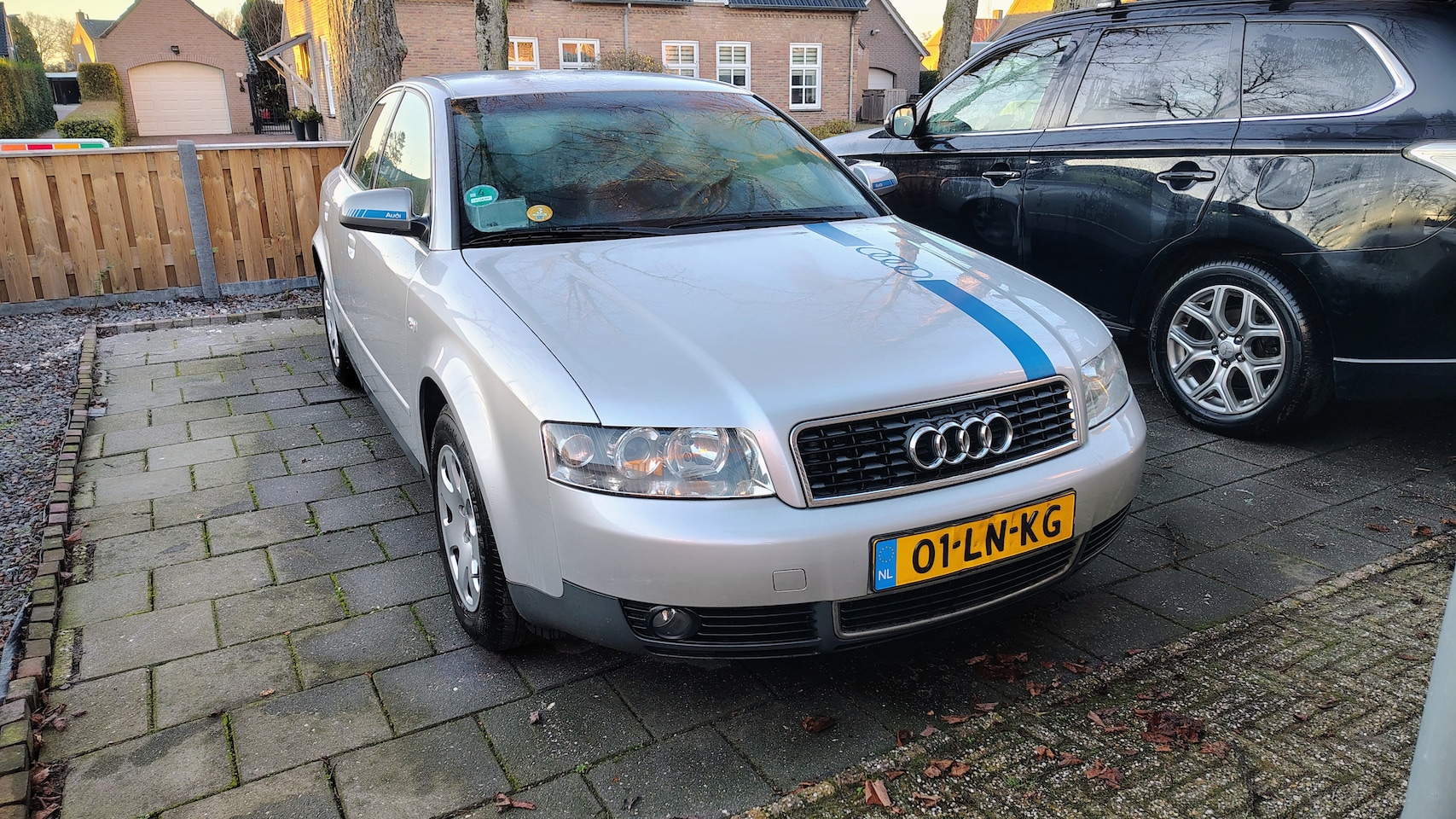 Audi A4 Limousine - 2.0 Exclusive MT 2.0 - AutoWereld.nl