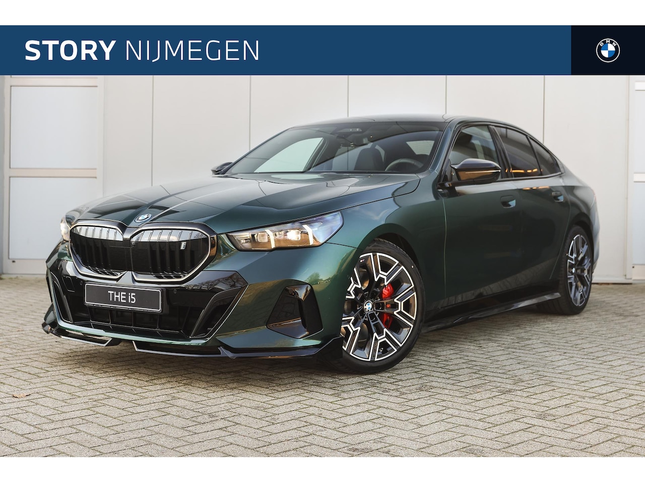 BMW i5 - eDrive40 M Sport / Panoramadak / Bowers & Wilkins / Adaptieve LED / Comfort Access / Parki - AutoWereld.nl