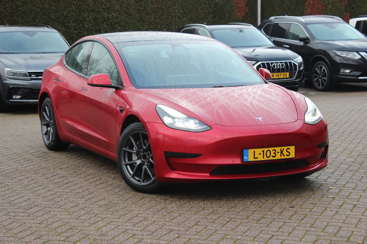 Tesla Model 3 - Standard RWD Plus 60 kWh / SoH 89.5% / FACELIFT / Autopilot / Panoramadak / Camera / Leder - AutoWereld.nl