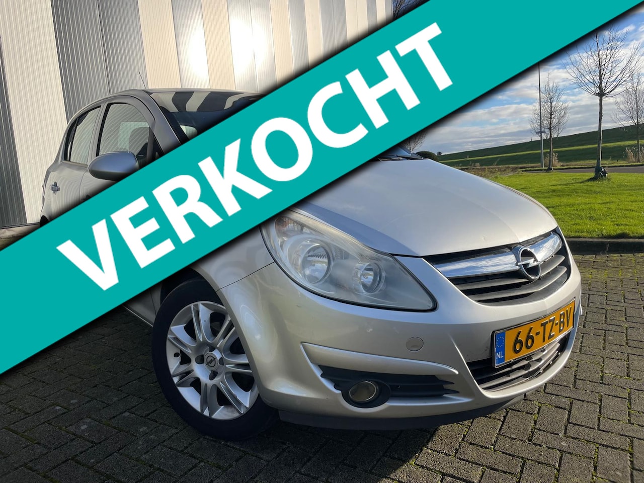 Opel Corsa - 1.4-16V Enjoy Airco-Cruise-ElekPakket - AutoWereld.nl