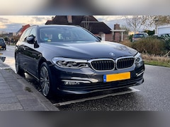 BMW 5-serie Touring - 530d xDrive Executive Standkachel, stuurverwarming, trekhaak, stoelmassage passagierszijde,