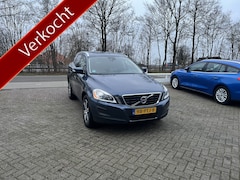 Volvo XC60 - 2.0T Summum AUTOMAAT LEER CLIMA NAVI CRUISE