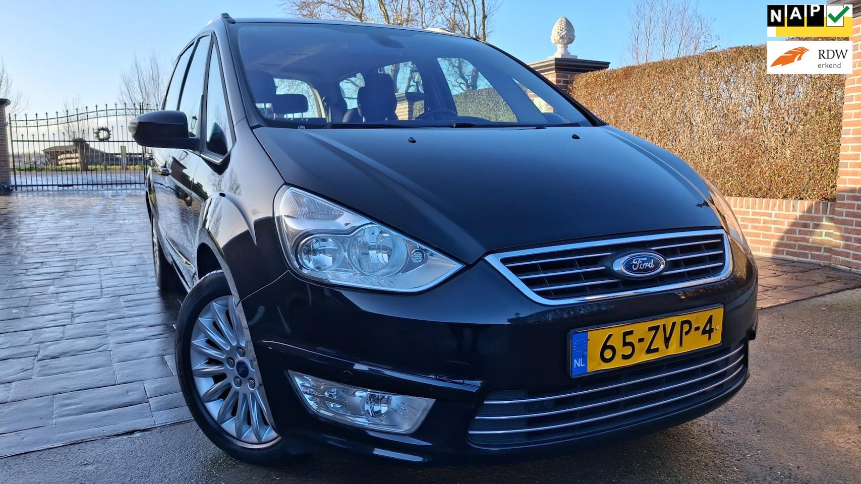 Ford Galaxy - 1.6 SCTi Titanium 7 persoons 1e eigenaar Inruil Mogelijk - AutoWereld.nl