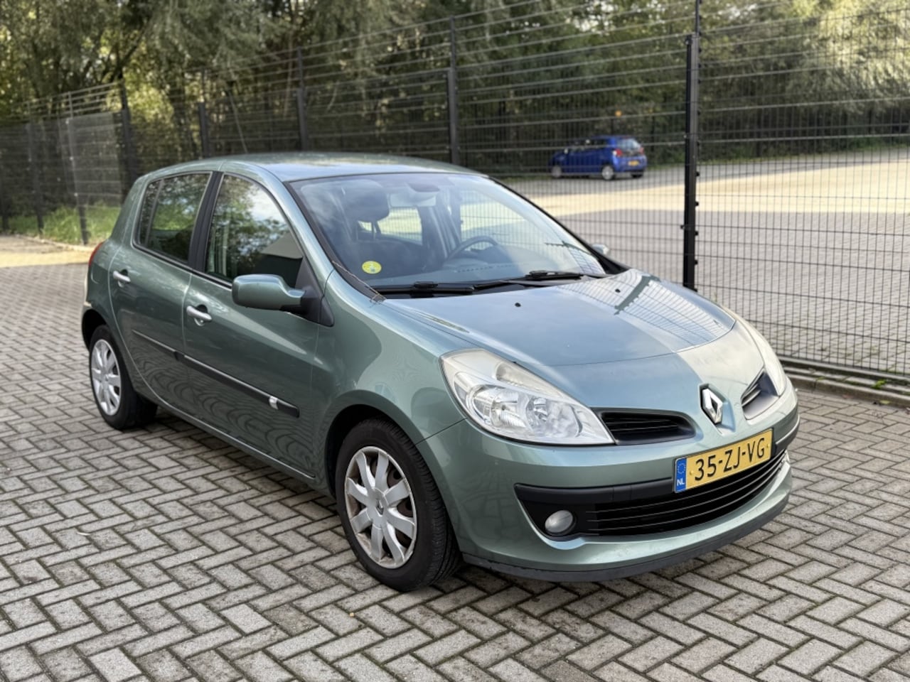 Renault Clio - 1.2 TCE Dynamique 5DRS | AIRCO | ELEK PAKKET | CV | LM | ZUNIG - AutoWereld.nl
