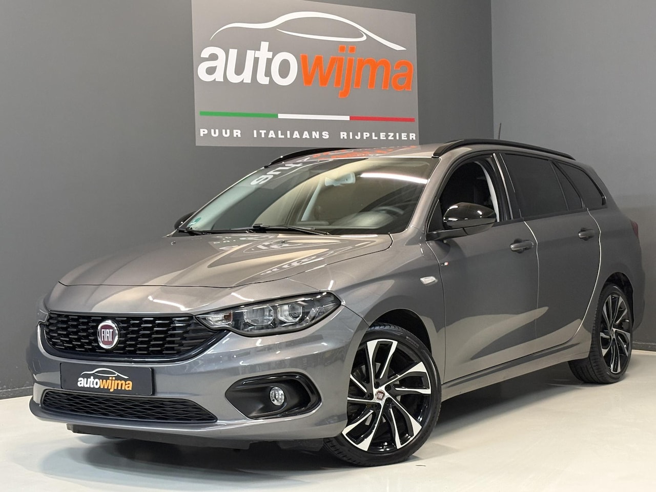Fiat Tipo Stationwagon - 1.4 T-Jet 120pk 16v S-Design Xenon, Stoelverwarming, Trekhaak, 18Inch l.m.v. - AutoWereld.nl