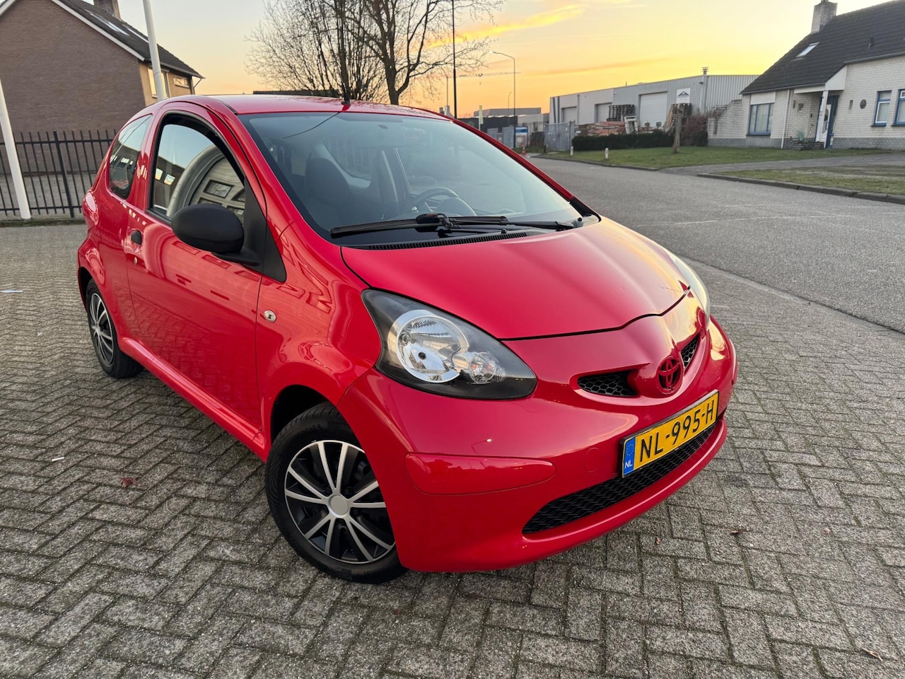 Toyota Aygo - 1.0-12V Nieuwe APK - AutoWereld.nl