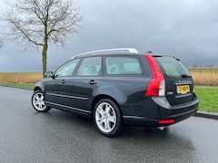 Volvo V50 - 2.5 T5 AWD Summum | Orig. NL | Open dak | Dealerohd