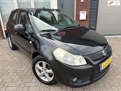 Suzuki SX4 - 1.6 Exclusive / Clima / AUT / LM / NAP