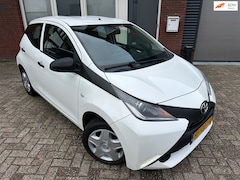 Toyota Aygo - 1.0 VVT-i x-fun / Airco / 5DRS / NAP / BTW / Cruise