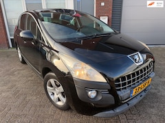 Peugeot 3008 - 1.6 VTi ST / Pano / Navi / PDC / LM / Clima / NAP