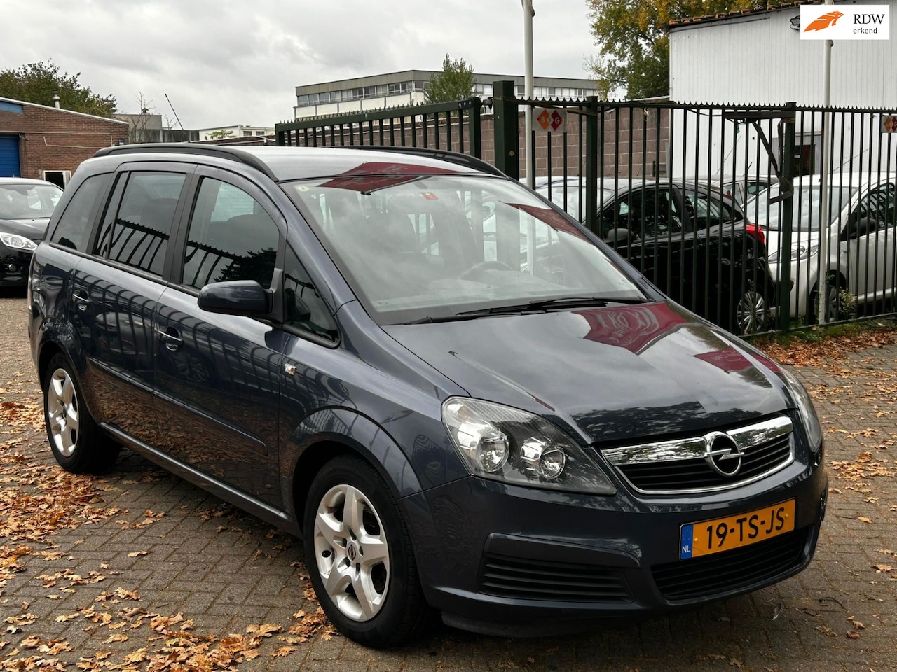 Opel Zafira - 1.8 Enjoy 7personen 1e eigenaar dealer onderhouden airco cruis control cv op afs - AutoWereld.nl