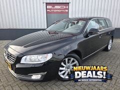 Volvo V70 - 2.0 T4 Polar+ | SCHUIF KANTELDAK | STOELVERWARMING |