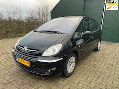 Citroën Xsara Picasso - 1.6i-16V Caractère/Clima/Trekhaak/P.sensor/Cruise/Trekhaak