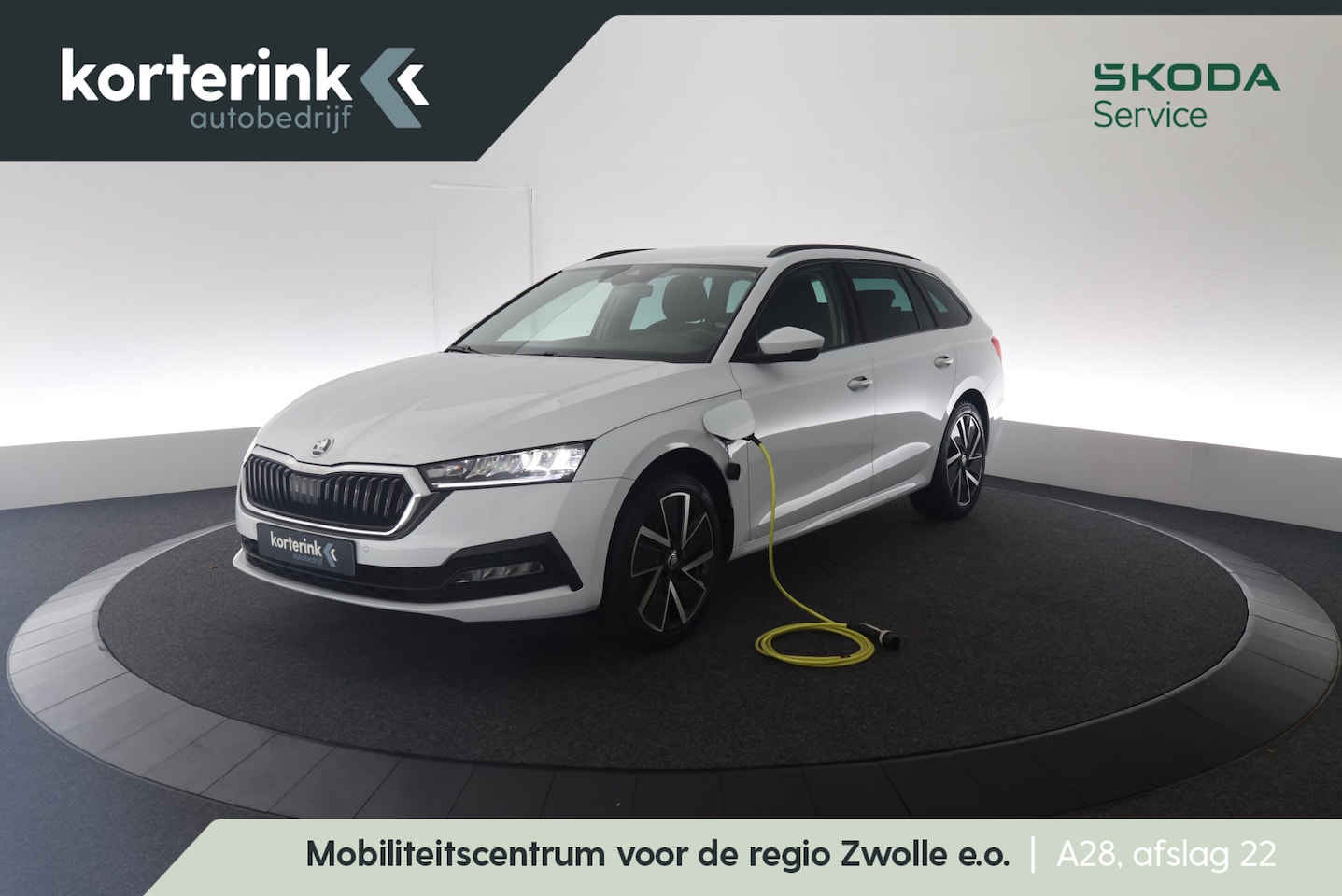 Skoda Octavia Combi - 1.4 TSI iV PHEV Business Edition | Trekhaak - AutoWereld.nl