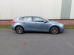 Volvo V40 - 1.5 T2 Inscription Door Volvo onderhouden! Inruil/garantie