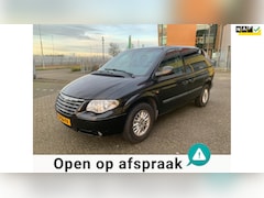 Chrysler Voyager - 2.4i New York Edition Zwart 2006 AIrco