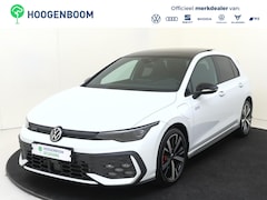 Volkswagen Golf - 1.5 eHybrid GTE | SoH 99% | Panoramadak | 360 camera | Head-up display | Adaptieve cruise