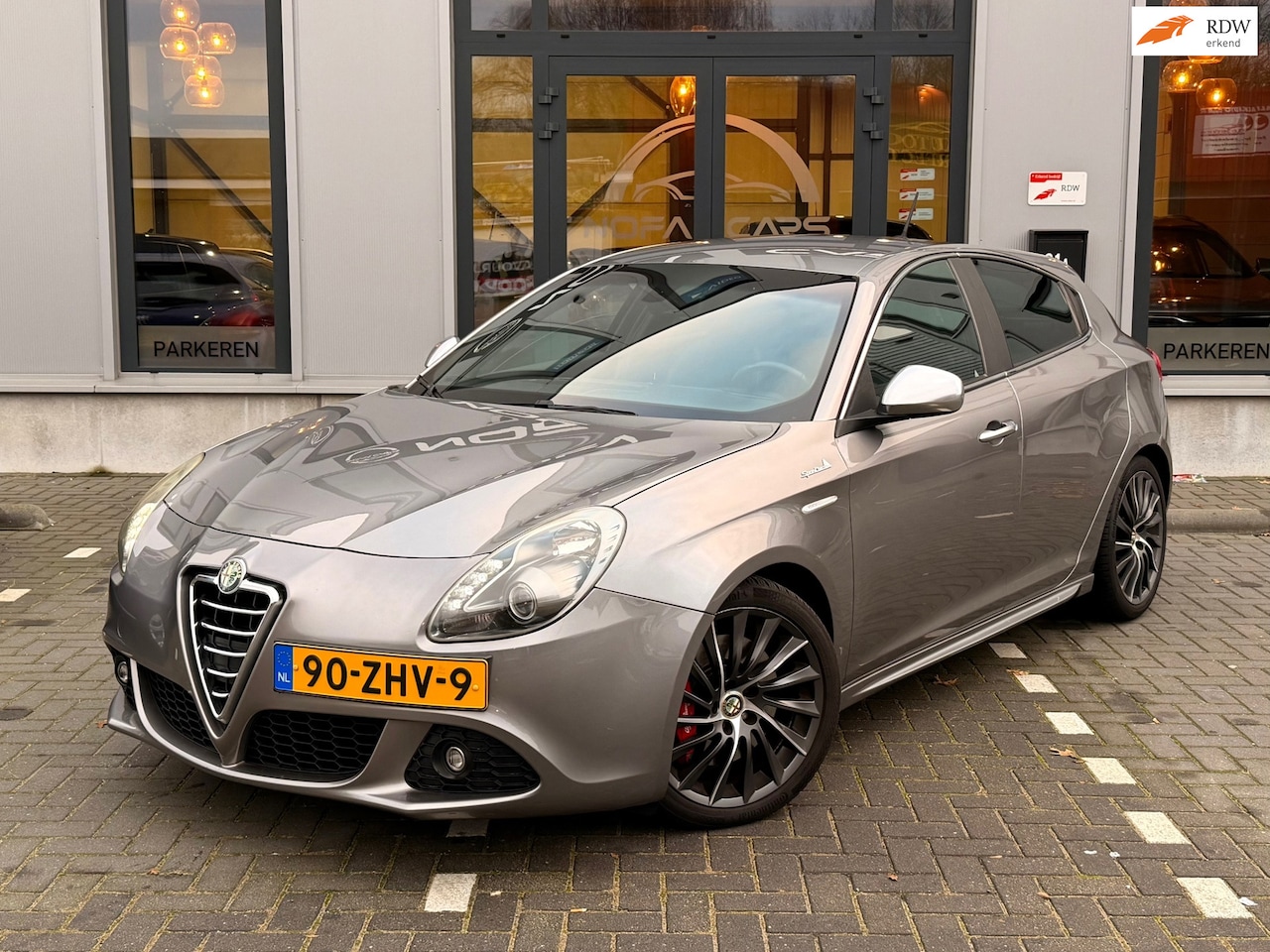 Alfa Romeo Giulietta - 1.4 T Business Executive|carplay|Leer|Automaat - AutoWereld.nl