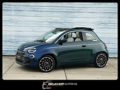 Fiat 500 - La Prima 42 kWh Cabrio Carplay Camera Leer Navigati