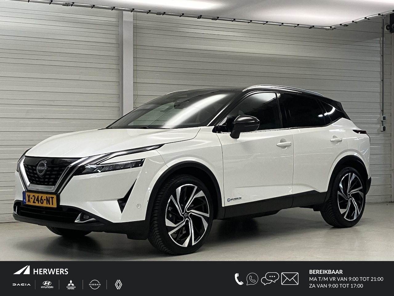 Nissan Qashqai - 1.5 e-Power Tekna Plus / Panoramadak / 360° Camera / HUD / Apple Carplay & Android Auto / - AutoWereld.nl
