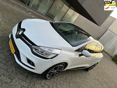Renault Clio Estate - 1.2 TCe IntensCLIMAT AUTOMAAT BJ 1-2017 APK 1-2026