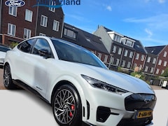 Ford Mustang Mach-E - GT Extended AWD 98 kWh 486pk Adaptieve Cruise | Afneembare Trekhaak | Nederlandse Auto | D