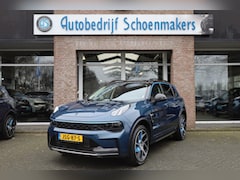 Lynk & Co 01 - 1.5 261PK 6.6 Kwh LADEN 360-CAMERA PANO/SCHUIF INFINITY DAB NAVI CARPLAY STOELVERWARMING E