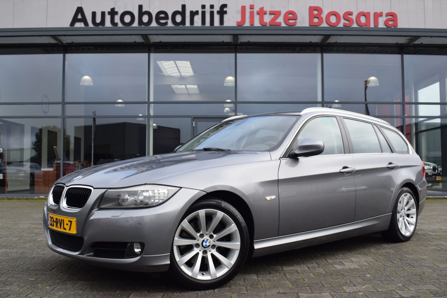 BMW 3-serie Touring - 320i Business Line ECC | Full Map Navi | Sportstoelen | Telefonie | Volledig Onderhouden!! - AutoWereld.nl