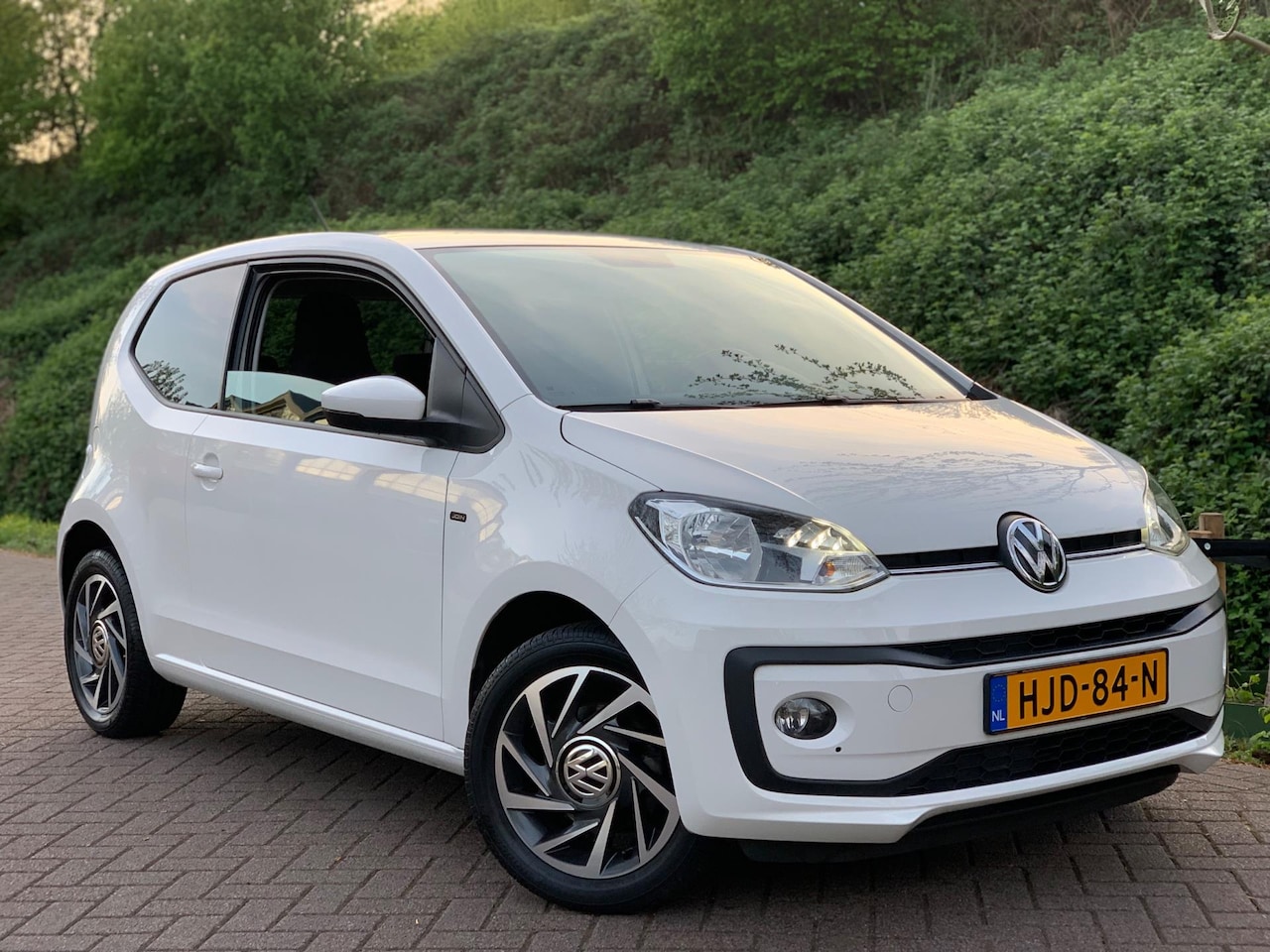 Volkswagen Up! - 1.0 BMT up! Join ! LM-velgen AIRCO LUXE 2019 ! - AutoWereld.nl