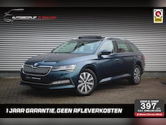 Skoda Superb Combi - 1.4 TSI iV Style // Luxe lederen interieur | Trekhaak | Panoramadak | Memory | Camera | Ap