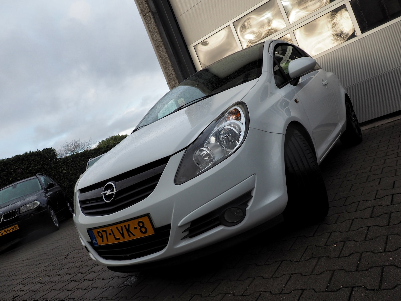 Opel Corsa - 1.4-16V Color Edition AIRCO CRUISE LM VELGEN