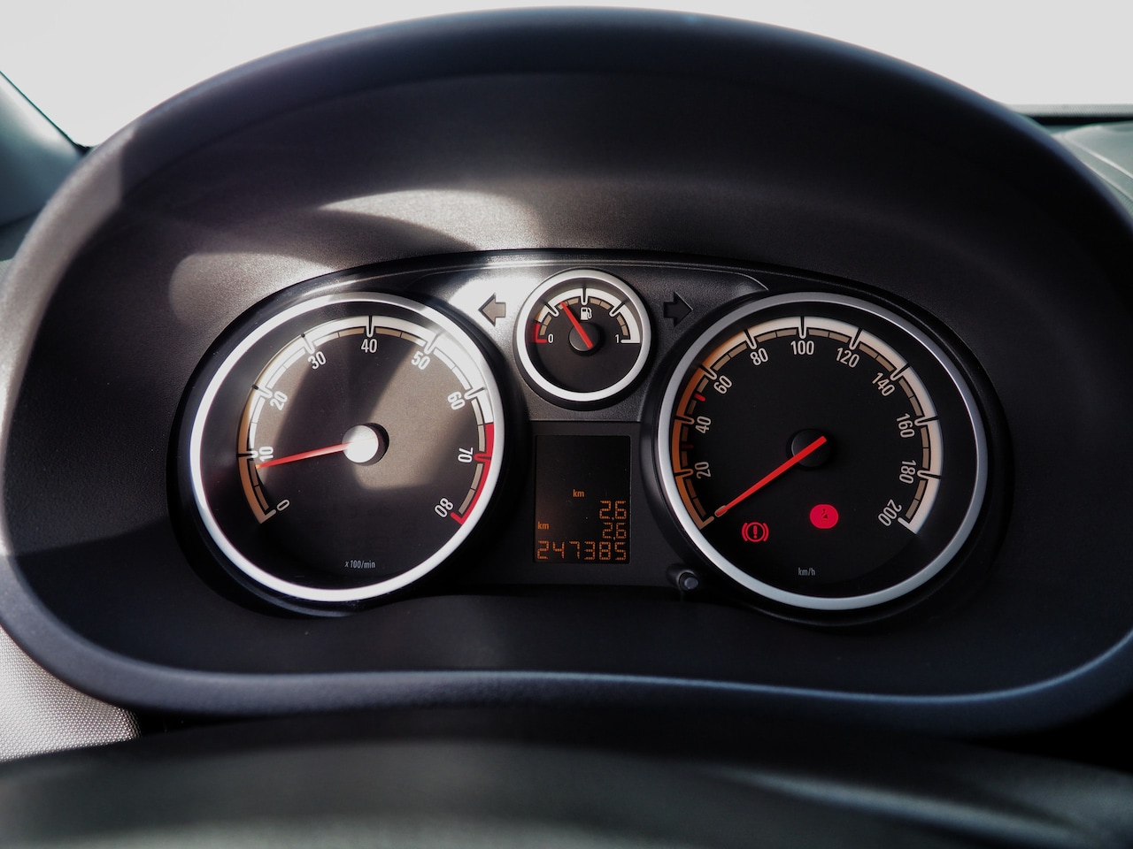 Opel Corsa - 1.4-16V Color Edition AIRCO CRUISE LM VELGEN