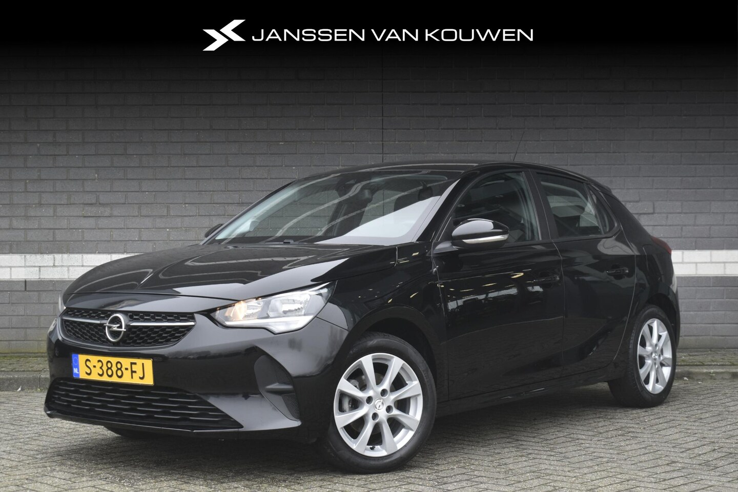 Opel Corsa - 1.2 Edition / Stuurverwarming / Parkeersensoren / Carplay / 16" LMW / Private Lease €329,- - AutoWereld.nl